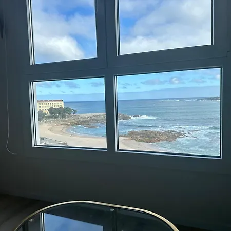 Piso Con Vistas A La Playa De Riazor Apartamento Corunha Exterior foto