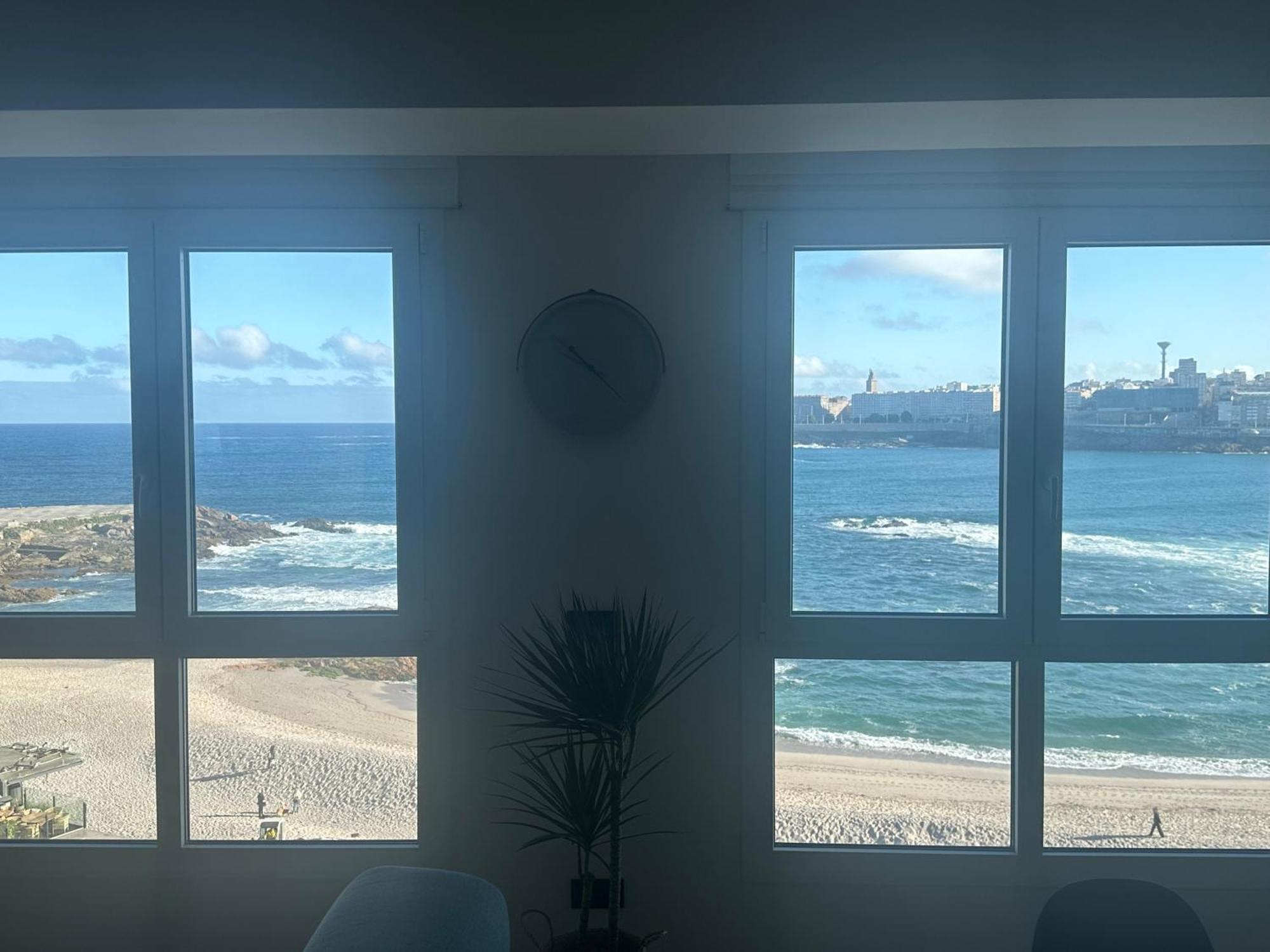 Piso Con Vistas A La Playa De Riazor Apartment