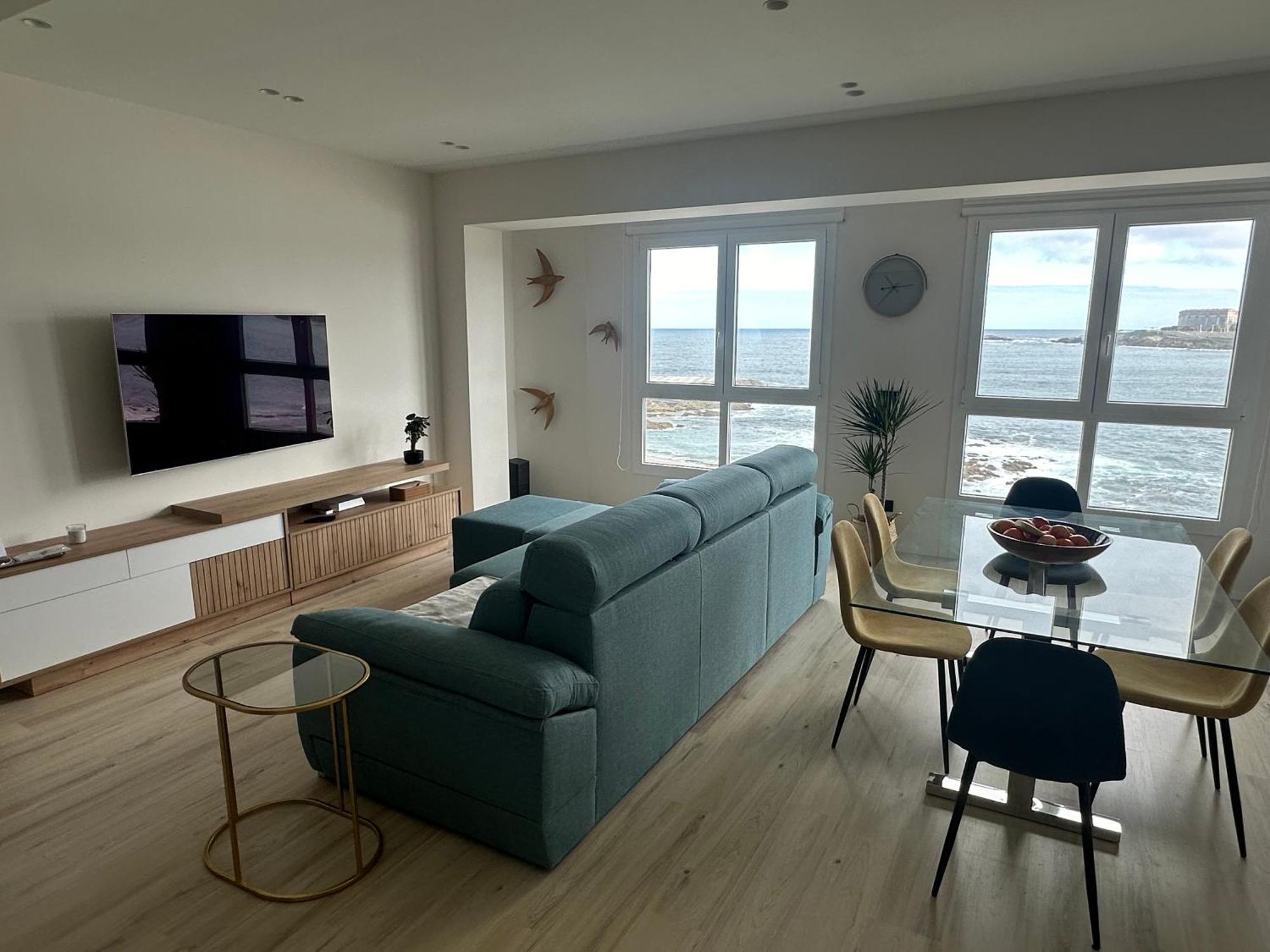 Piso Con Vistas A La Playa De Riazor Apartment